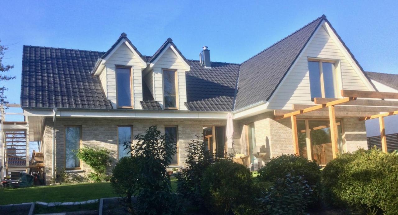 Moorblick! Grosse Dachwohnung Mit Kamin Und Sauna Leck エクステリア 写真